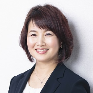 西崎 真由美